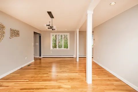 $799,000 | 4 Colony Road, Weston, CT 06883