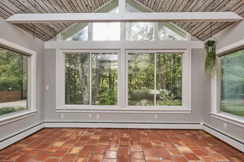 $799,000 | 4 Colony Road, Weston, CT 06883