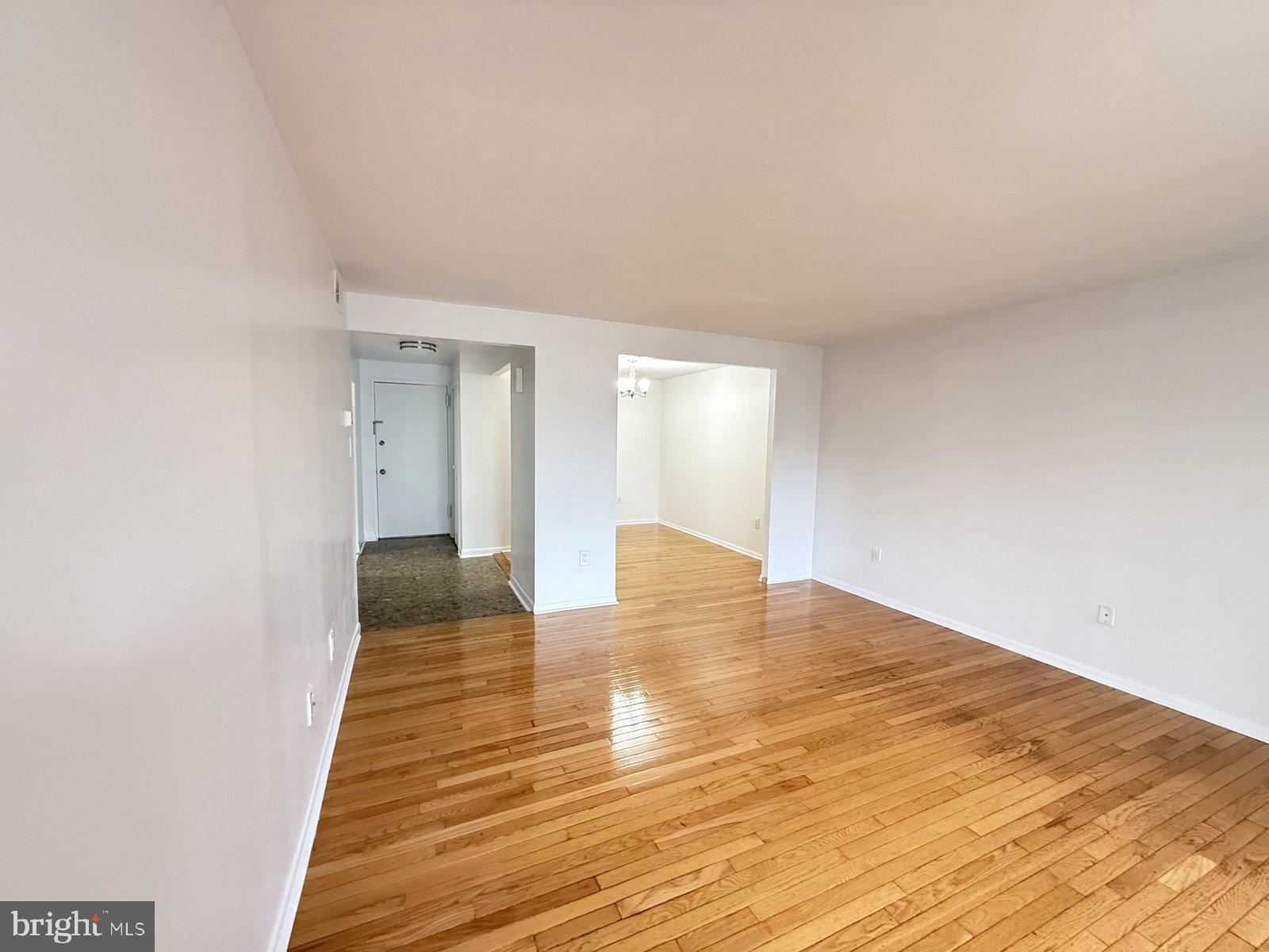 606 Cooper Landing Road, Unit B3L Cherry Hill, NJ 08002 - Photo 7 of 17