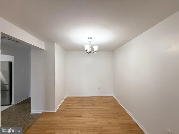 $1,950 | 606 Cooper Landing Road, Unit B3L, Cherry Hill, NJ 08002