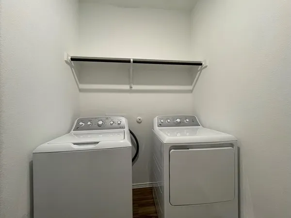 $2,025 | 1625 Woolsey Way, Leander, TX 78641