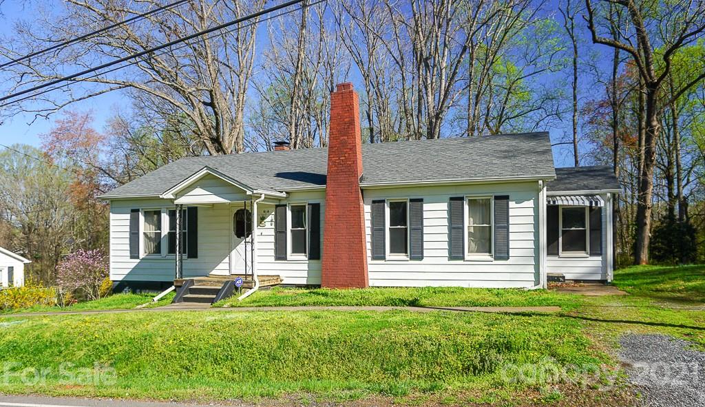 414 4th Street Southwest Conover, NC 28613 - Photo 1 of 39 Gallery Image 1