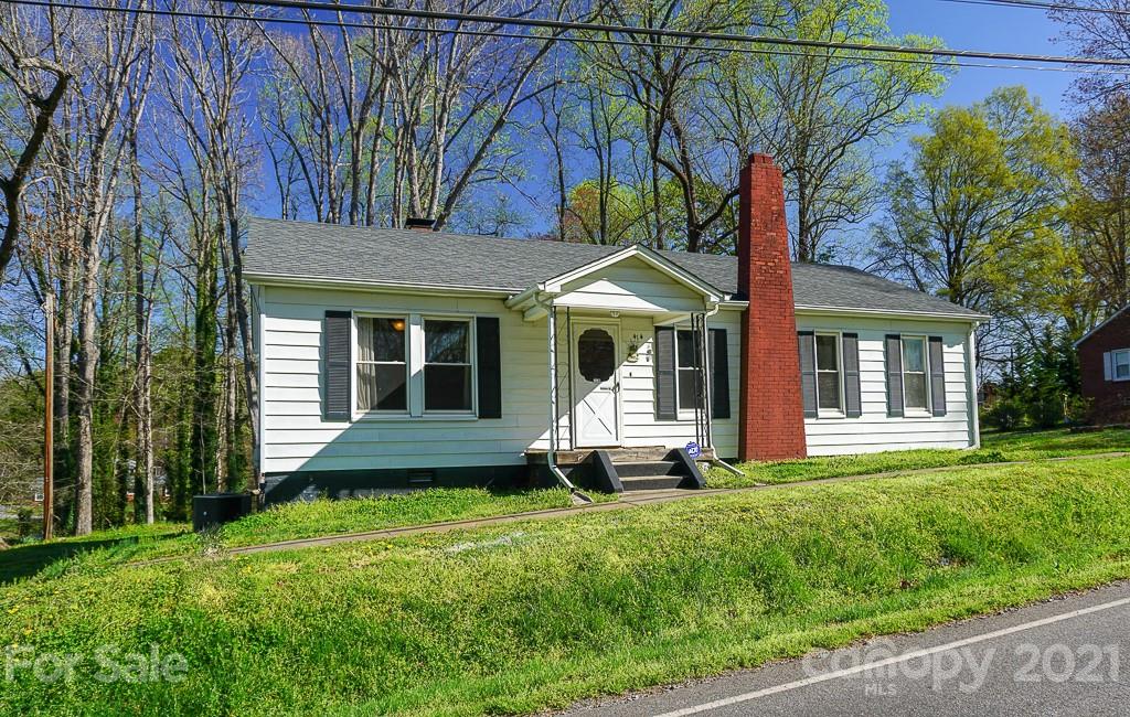 414 4th Street Southwest Conover, NC 28613 - Photo 2 of 39 Gallery Image 2