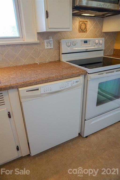 414 4th Street Southwest Conover, NC 28613 - Photo 12 of 39 Gallery Image 12