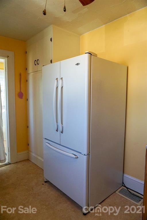 414 4th Street Southwest Conover, NC 28613 - Photo 14 of 39 Gallery Image 14