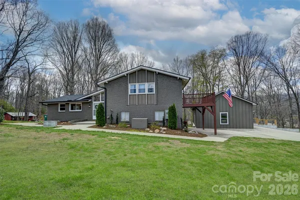 $784,500 | 46 Mountain View Drive, Arden, NC 28704