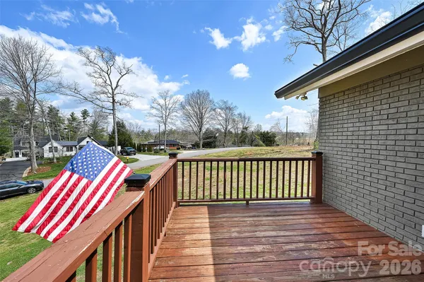 $784,500 | 46 Mountain View Drive, Arden, NC 28704
