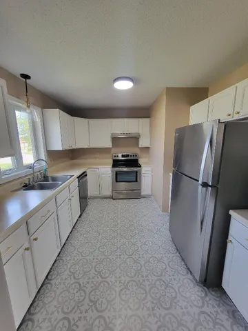 $249,900 | 815 6th Avenue Northeast, Perham, MN 56573