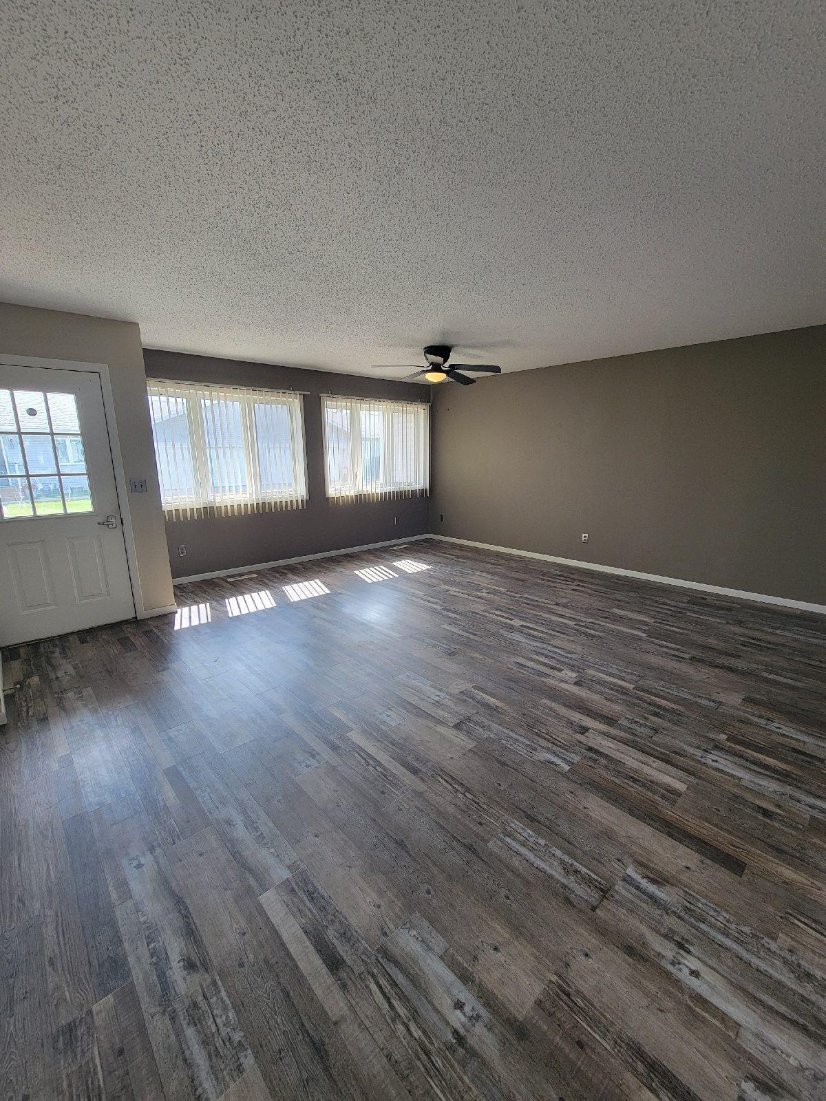 815 6th Avenue Northeast Perham, MN 56573 - Photo 8 of 19