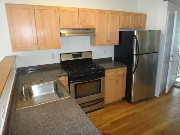 $4,450 | 147 Marcella Street, Unit 3, Boston, MA 02119