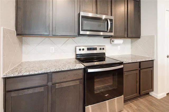 $2,100 | 4706 Coyotillo Way, Bryan, TX 77807