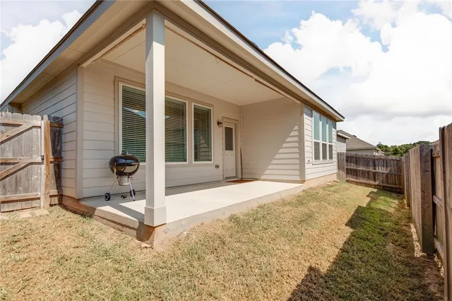 $2,100 | 4706 Coyotillo Way, Bryan, TX 77807