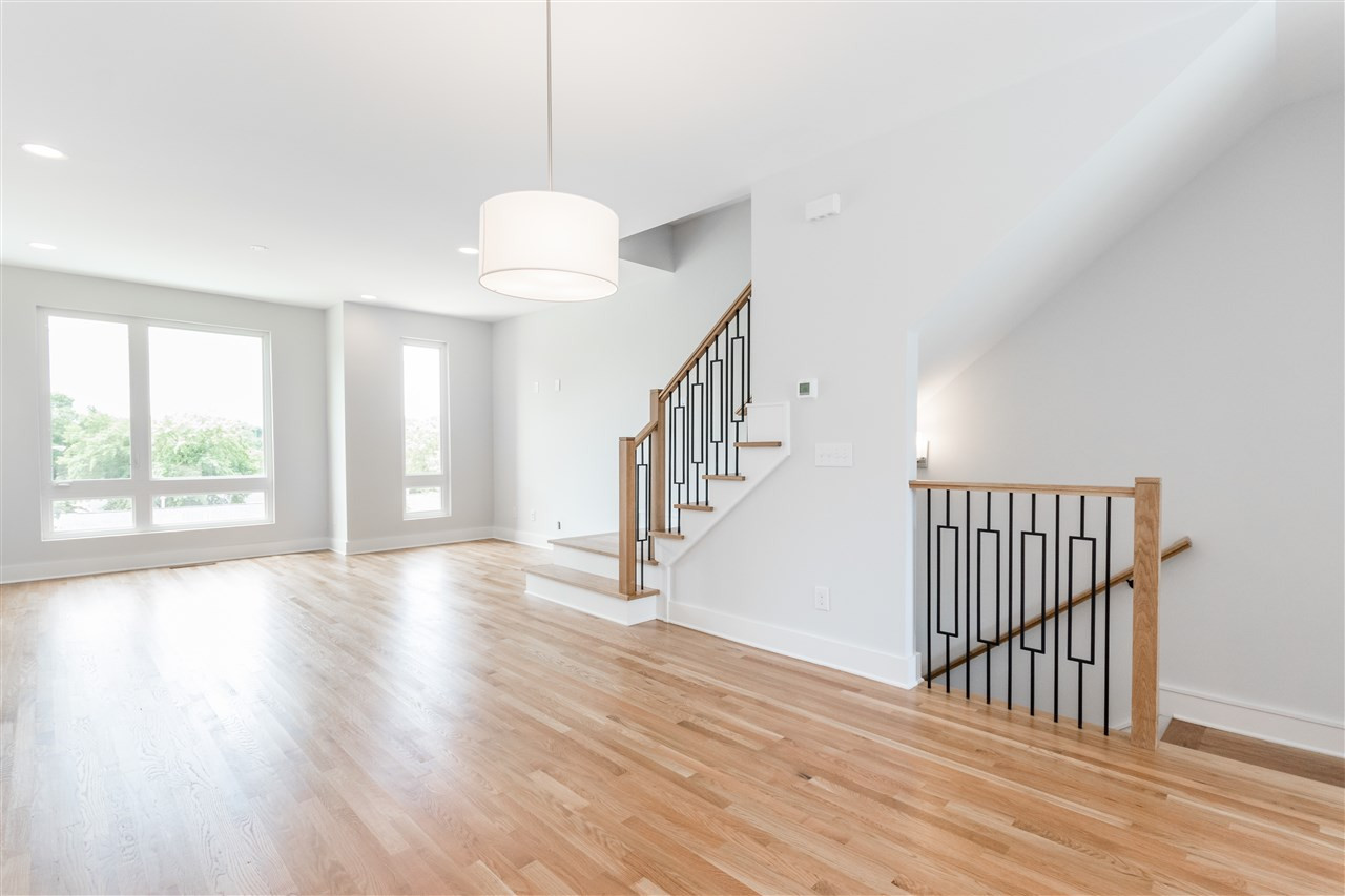 508 West South Street Raleigh, NC 27601 - Photo 6 of 27 Photo 6