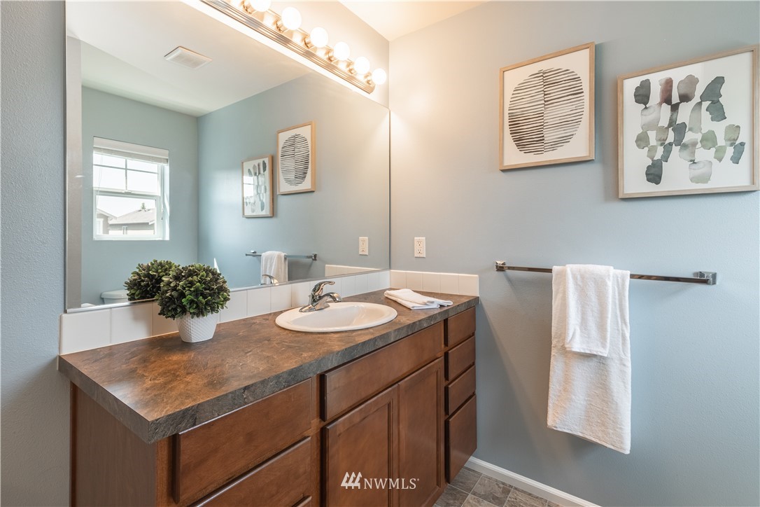 24050 Southeast 263rd Place Maple Valley, WA 98038 - Photo 28 of 39