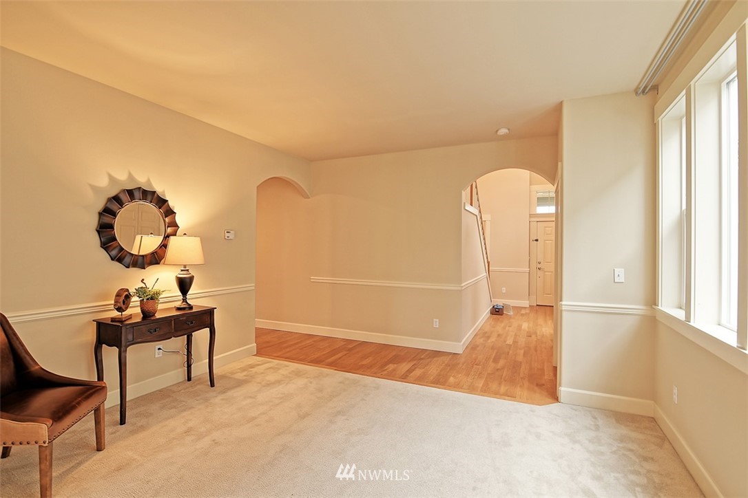 22702 44th Drive Southeast Bothell, WA 98021 - Photo 4 of 25