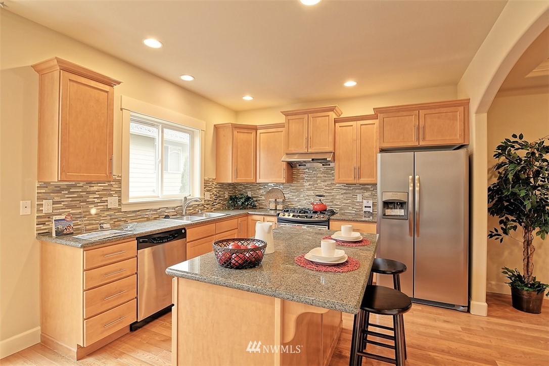 22702 44th Drive Southeast Bothell, WA 98021 - Photo 7 of 25