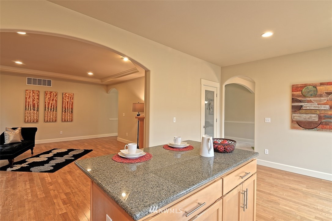 22702 44th Drive Southeast Bothell, WA 98021 - Photo 9 of 25