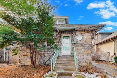 $325,000 | 4916 North Hamlin Avenue, Chicago, IL 60625