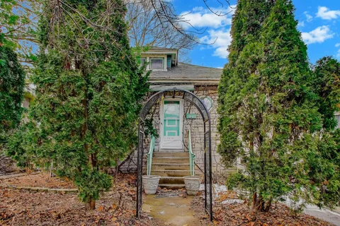 $325,000 | 4916 North Hamlin Avenue, Chicago, IL 60625