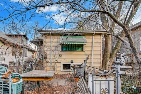 $325,000 | 4916 North Hamlin Avenue, Chicago, IL 60625