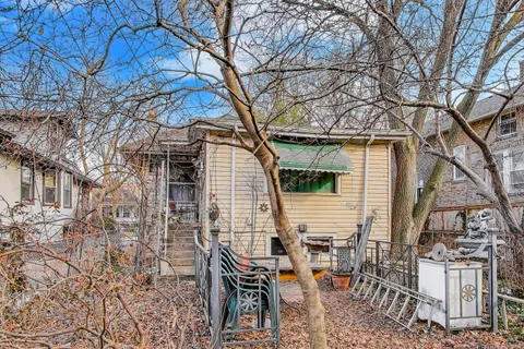 $325,000 | 4916 North Hamlin Avenue, Chicago, IL 60625