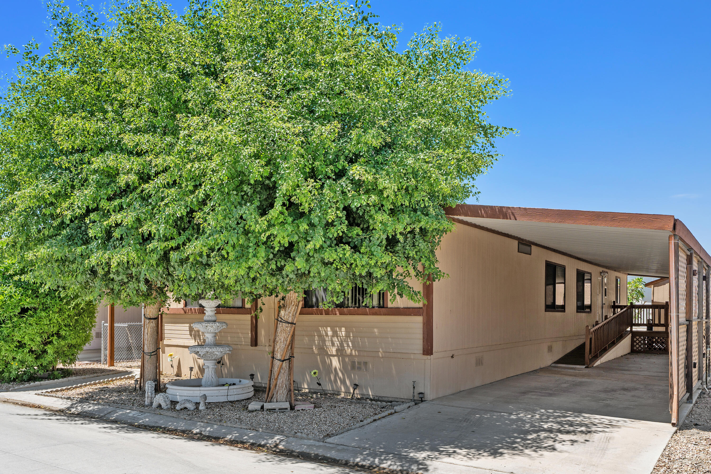 46618 Madison Street, Unit 73 Indio, CA 92201 - Photo 2 of 27 1_12086801_188605_188605-EI-101