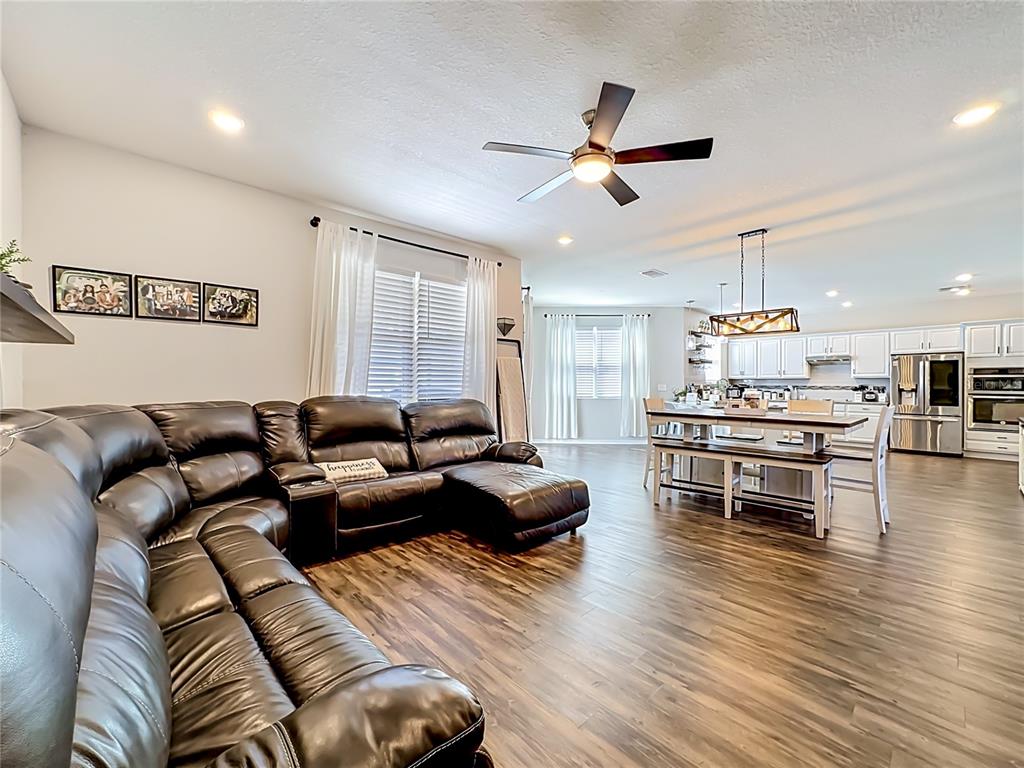 11205 Brighton Knoll Loop Riverview, FL 33579 - Photo 22 of 64