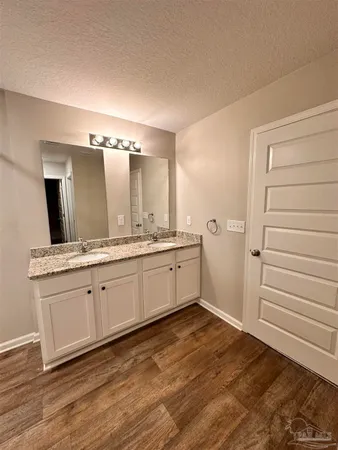$2,100 | 7404 Oak Lake Boulevard, Pensacola, FL 32526