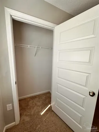 $2,100 | 7404 Oak Lake Boulevard, Pensacola, FL 32526