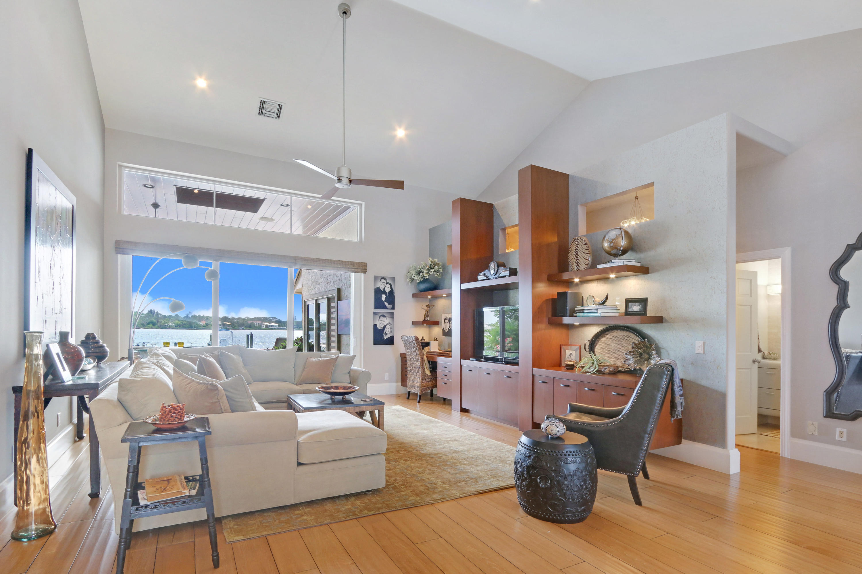 207 River Drive Tequesta, FL 33469 - Photo 13 of 47 207 River Dr Jupiter FL 33469-print-003-