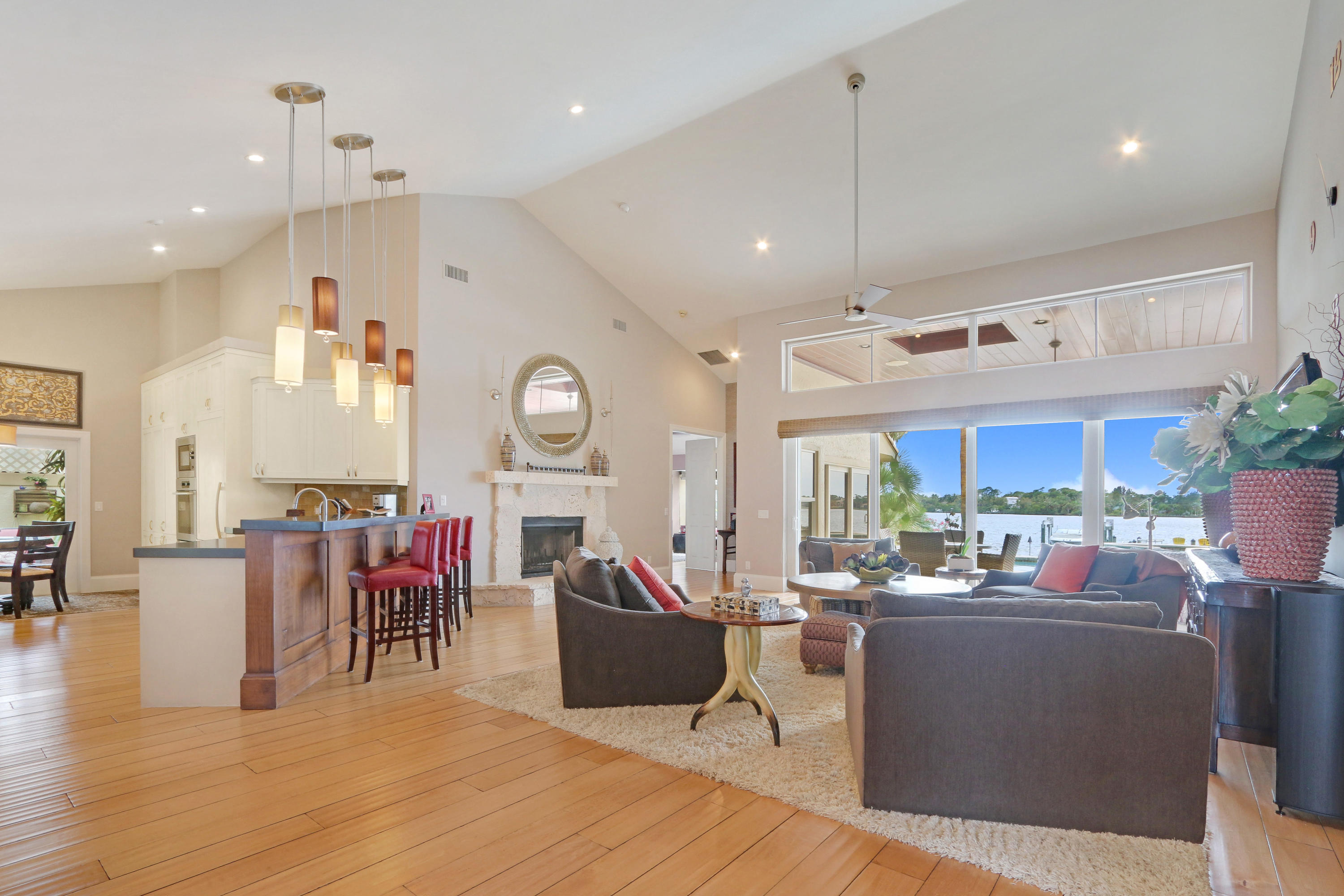 207 River Drive Tequesta, FL 33469 - Photo 15 of 47 207 River Dr Jupiter FL 33469-print-006-