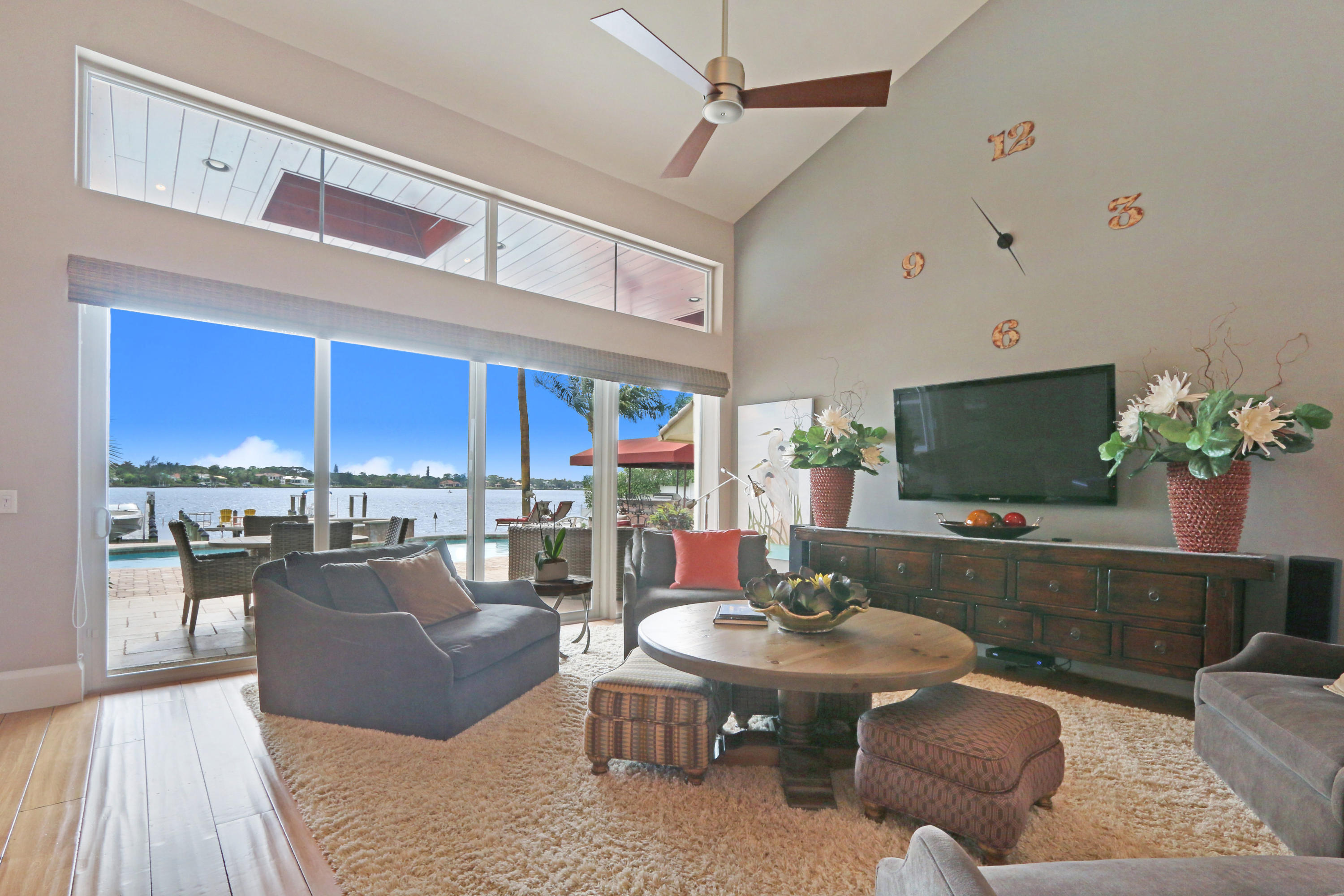 207 River Drive Tequesta, FL 33469 - Photo 16 of 47 207 River Dr Jupiter FL 33469-print-007-