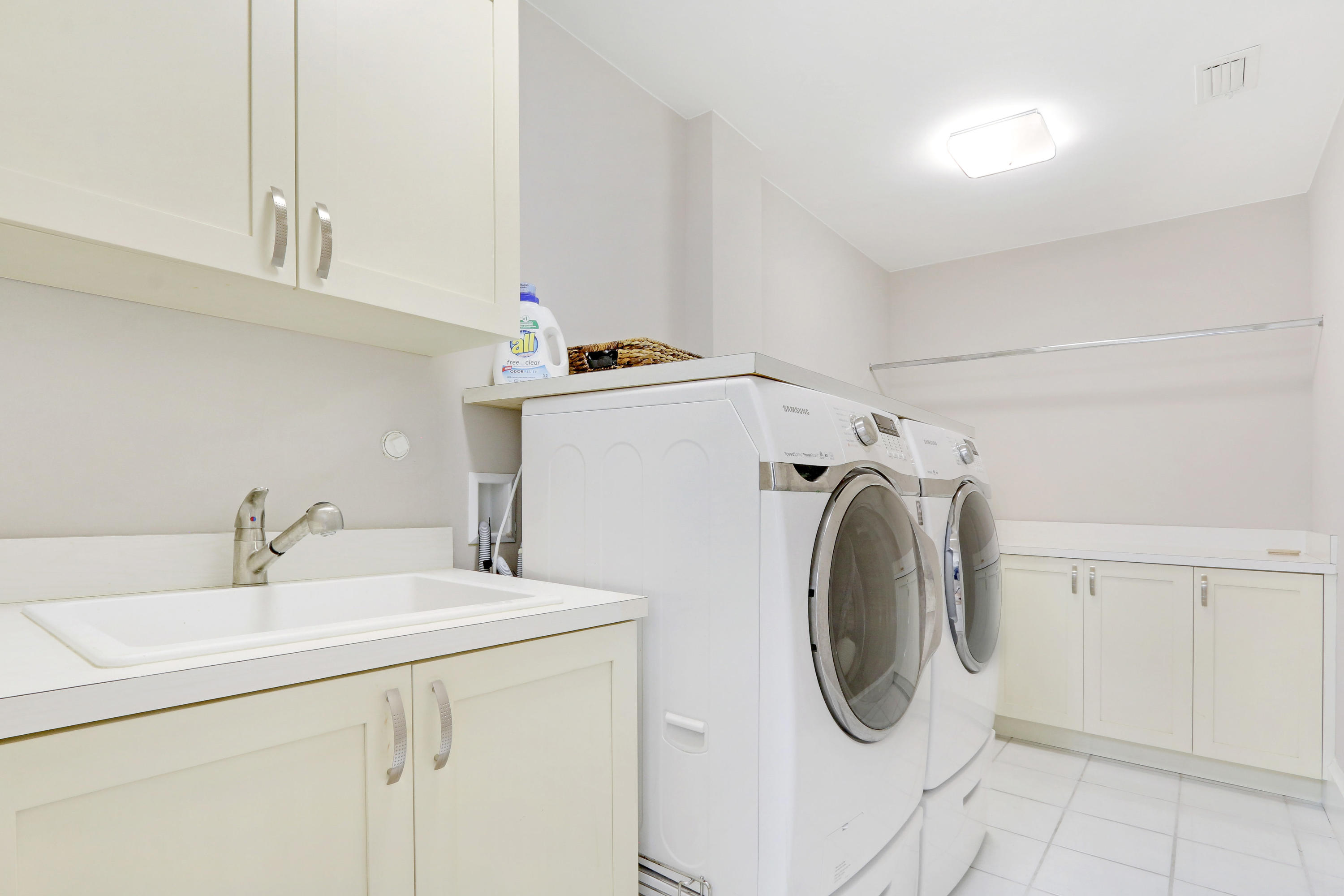 207 River Drive Tequesta, FL 33469 - Photo 22 of 47 207 River Dr Jupiter FL 33469-print-013-