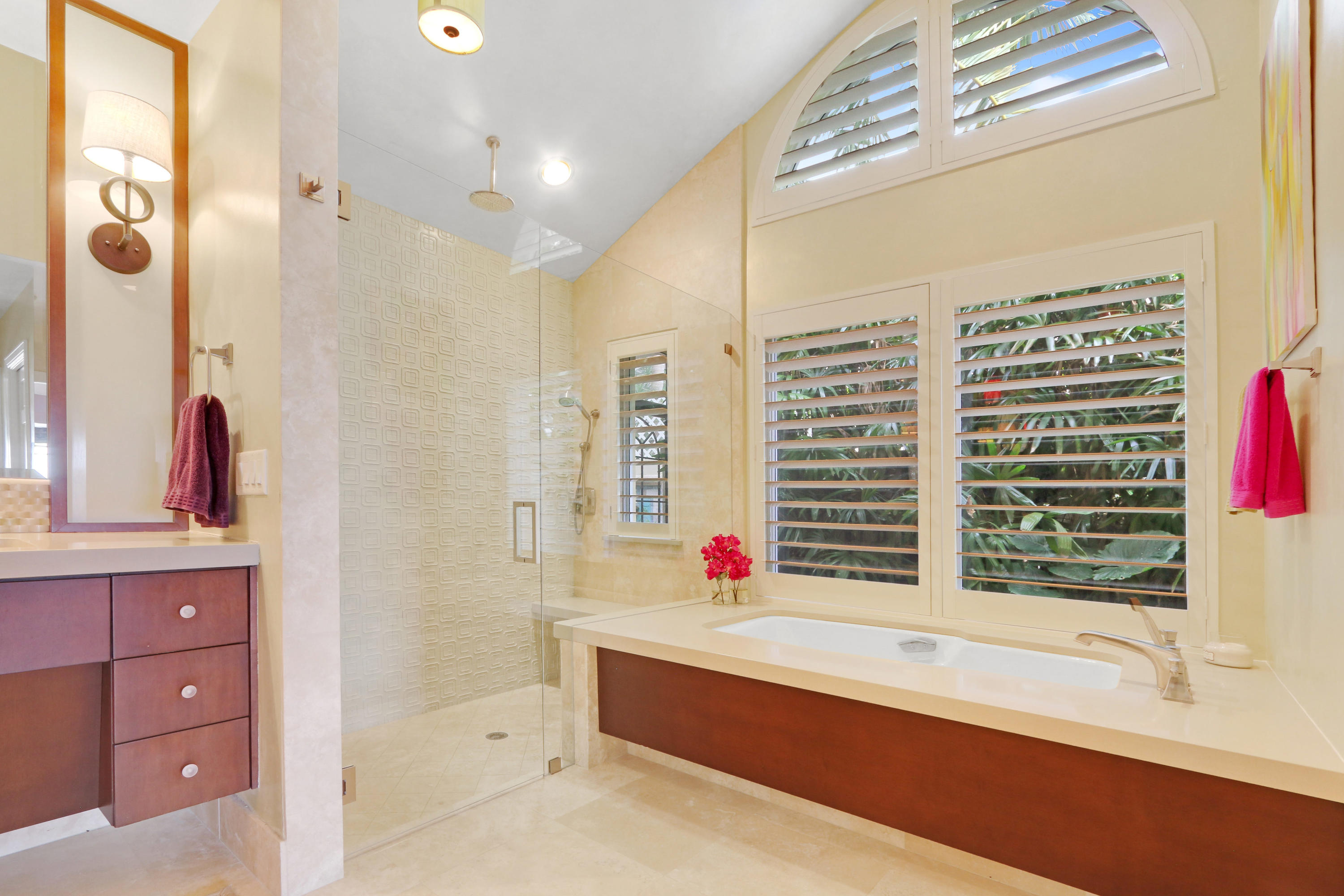 207 River Drive Tequesta, FL 33469 - Photo 25 of 47 207 River Dr Jupiter FL 33469-print-016-