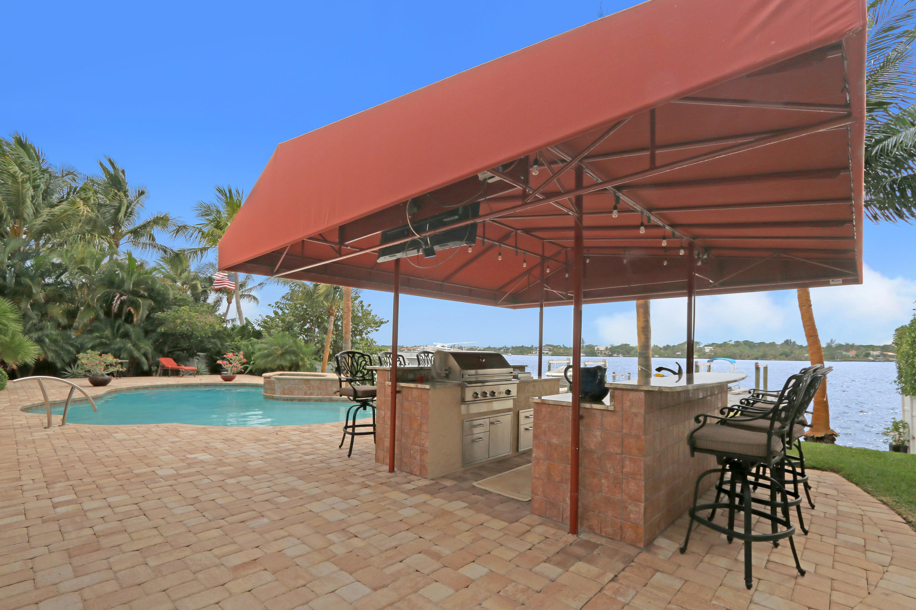 207 River Drive Tequesta, FL 33469 - Photo 36 of 47 207 River Dr Jupiter FL 33469-print-028-