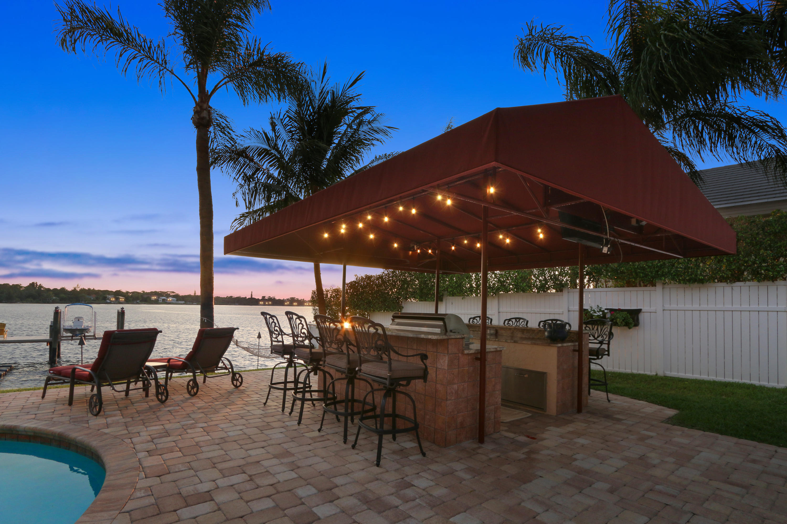 207 River Drive Tequesta, FL 33469 - Photo 5 of 47 207 River Dr Jupiter FL 33469-print-043-