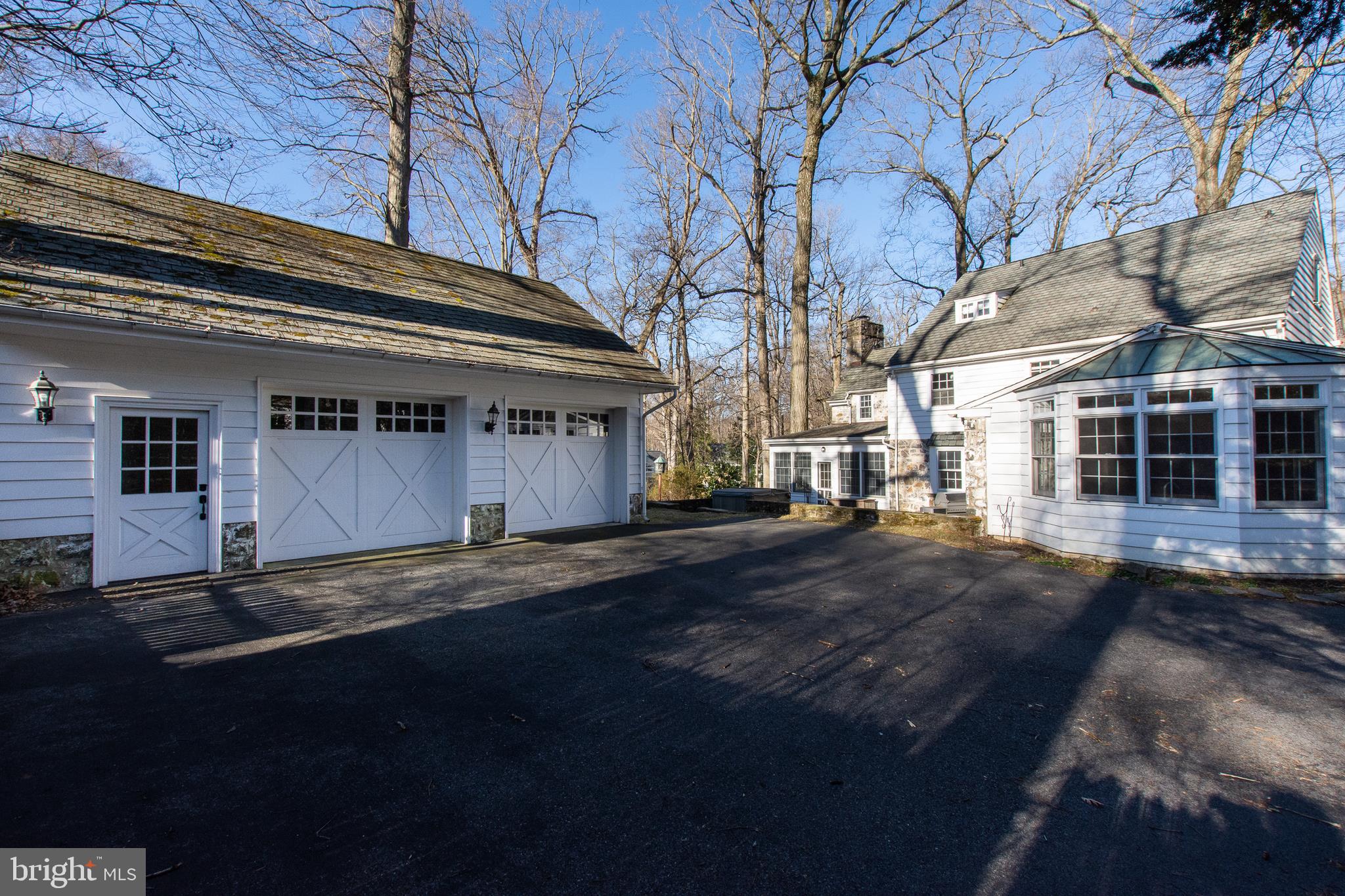 906 Overbrook Road Wilmington, DE 19807 - Photo 3 of 40 Detached Garage