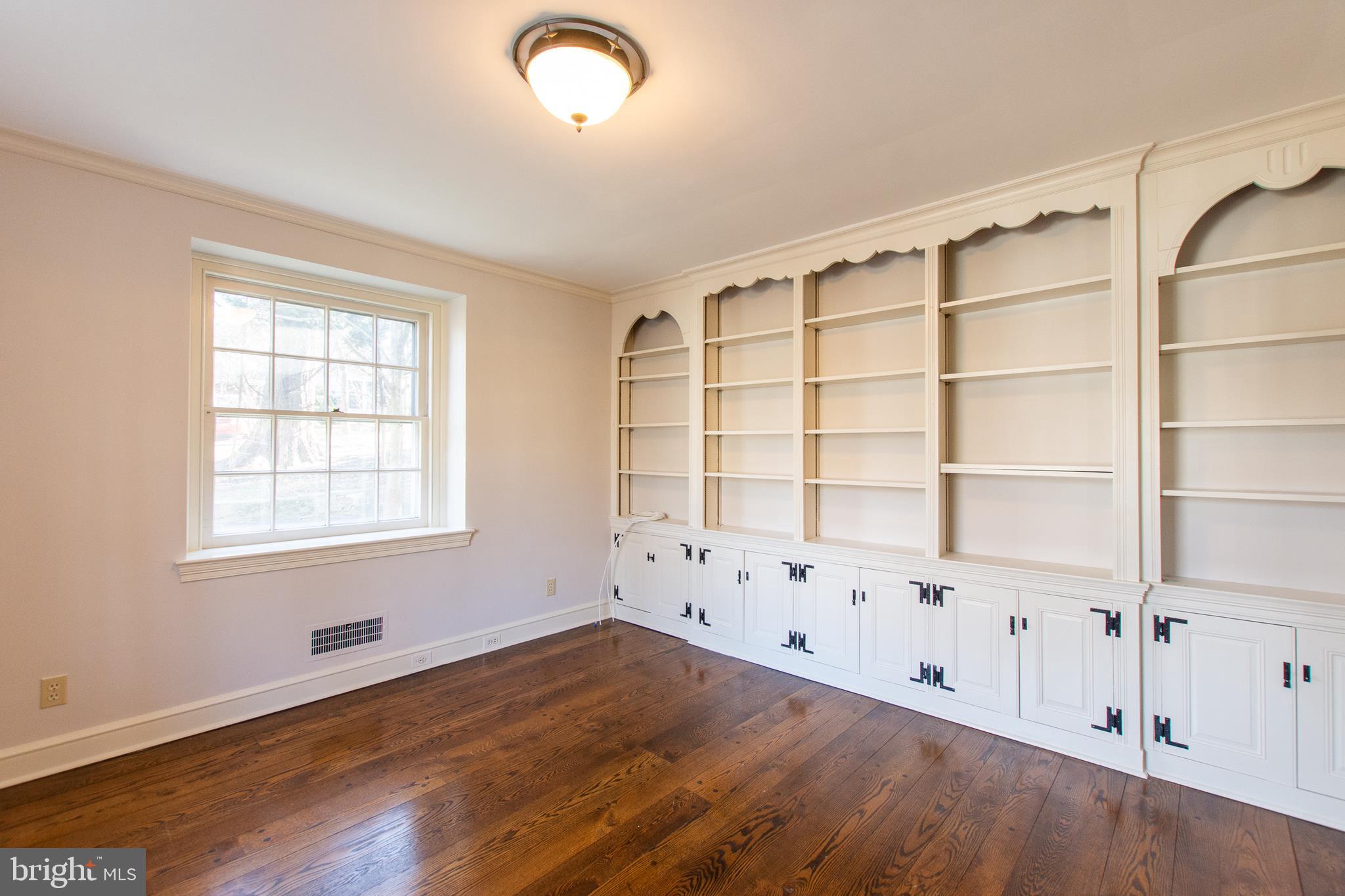 906 Overbrook Road Wilmington, DE 19807 - Photo 7 of 40 Office