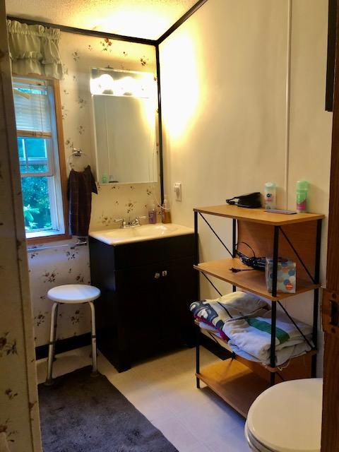 141 Gile Road Kents Hill, ME 04349 - Photo 7 of 13 IMG_8592