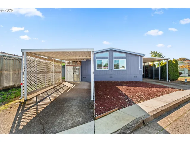 $129,900 | 1199 North Terry Street, Unit 195, Eugene, OR 97402