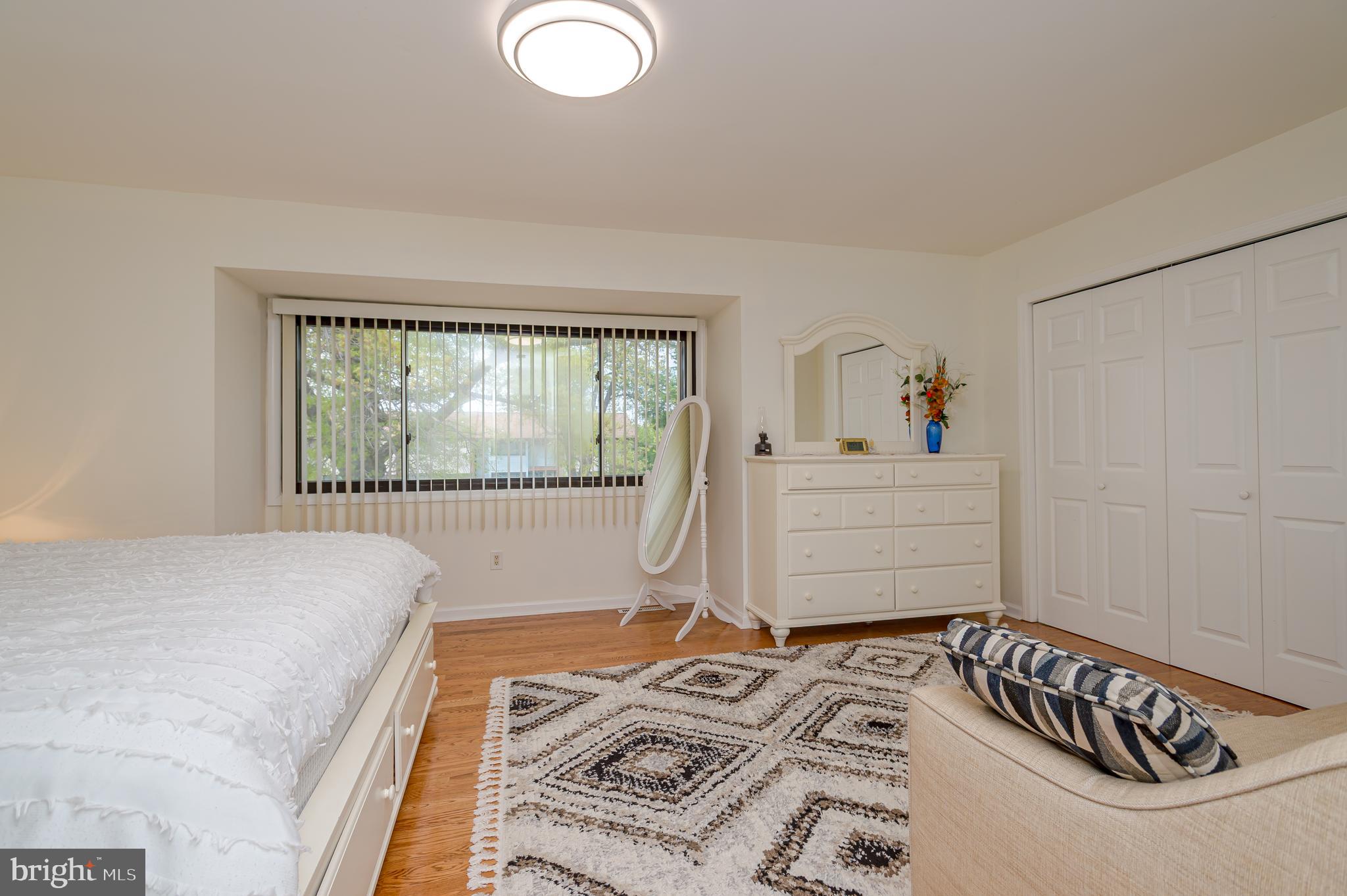 336 Bolton Road East Windsor, NJ 08520 - Photo 19 of 34