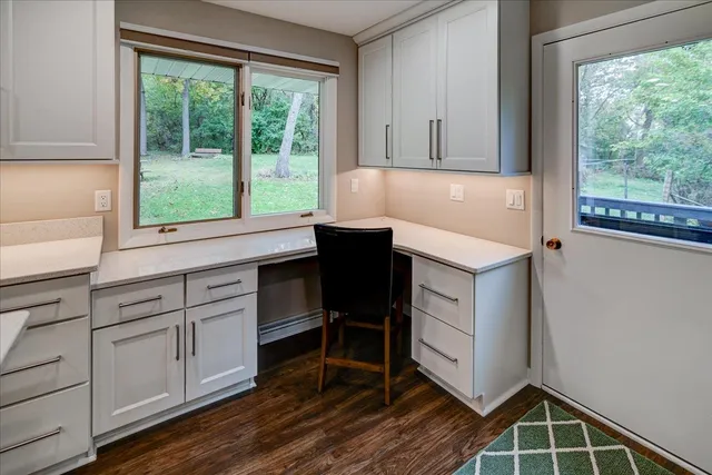 $649,999 | 2363 South Seminole Highway, Fitchburg, WI 53593