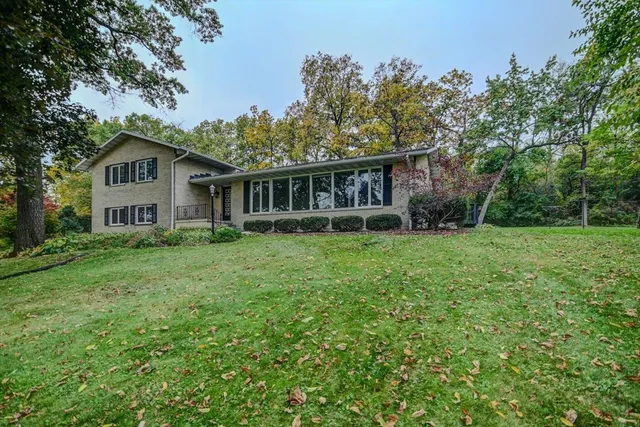 $649,999 | 2363 South Seminole Highway, Fitchburg, WI 53593