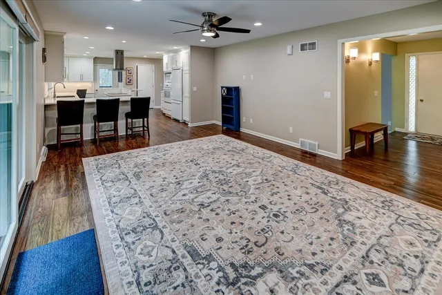 $649,999 | 2363 South Seminole Highway, Fitchburg, WI 53593