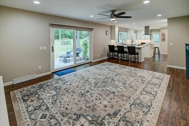 $649,999 | 2363 South Seminole Highway, Fitchburg, WI 53593