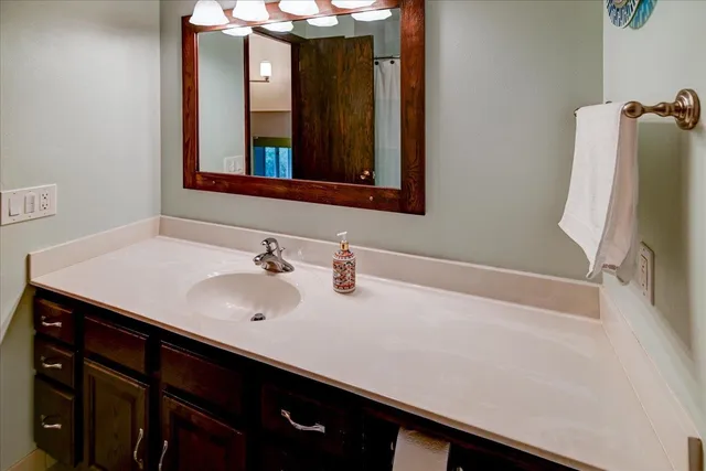 $649,999 | 2363 South Seminole Highway, Fitchburg, WI 53593