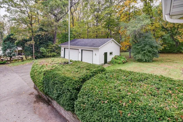 $649,999 | 2363 South Seminole Highway, Fitchburg, WI 53593