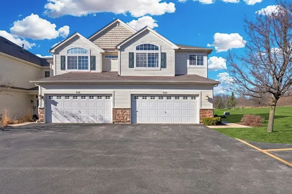 $294,000 | 551 South Jade Lane, Unit 551, Round Lake, IL 60073