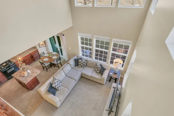 $294,000 | 551 South Jade Lane, Unit 551, Round Lake, IL 60073