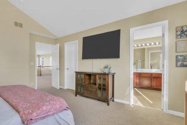 $294,000 | 551 South Jade Lane, Unit 551, Round Lake, IL 60073